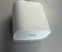 20 watts type c adaptor