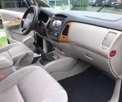 Toyota Innova 2010 - Malangas