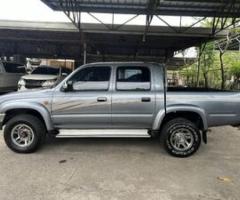 Toyota Hilux 2000 - Pandan - 2