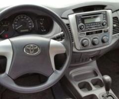 Toyota Innova 2012 - Hernani - 2