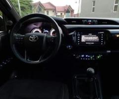 Toyota Hilux 2019 - Cebu City - 3