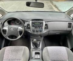 Toyota Innova 2014, Manual, 2.5 litres - Bais City