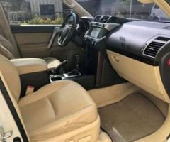 Toyota Land Cruiser Prado 2017 - Makati