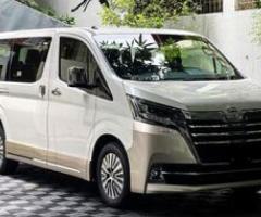Toyota Grand Hiace 2022 - Quezon City