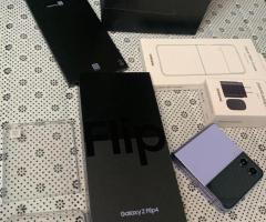 Samsung Galaxy Z flip Blue 4 128gb complete