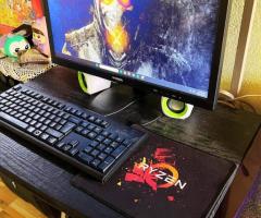 Second hand computer desktop