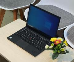 Lenovo Thinkpad X1 Carbon