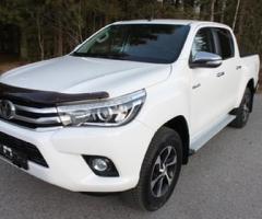 Toyota Hilux 2017, Automatic, 2.3 litres - Madrid