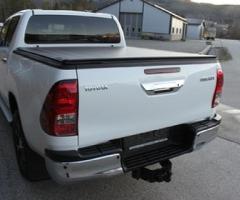 Toyota Hilux 2017, Automatic, 2.3 litres - Madrid