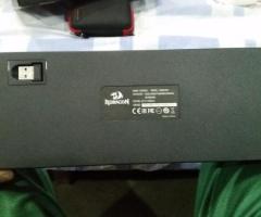 Keyboards: Redragon Deimos K599 Wired/2.4Ghz Wireless TKL Mechanical Keyboard
